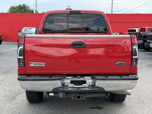 Used 2006 Ford F250 Lariat AWD/4WD image 5
