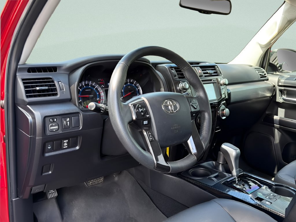 Used 2019 Toyota 4Runner TRD Off-Road Premium AWD/4WD image 11