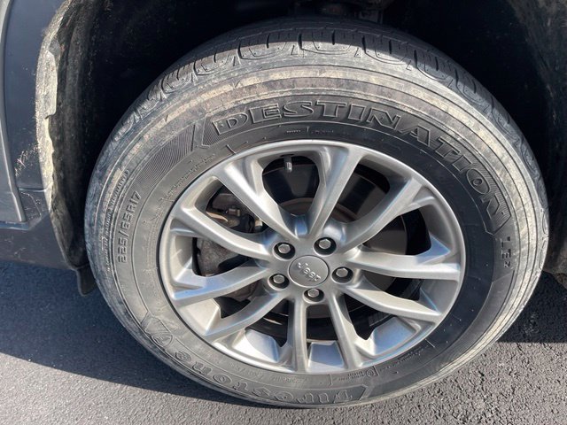 Used 2022 Jeep Cherokee Latitude Lux AWD/4WD image 10