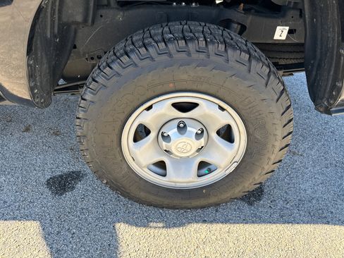 Used 2023 Toyota Tacoma SR5 image 16
