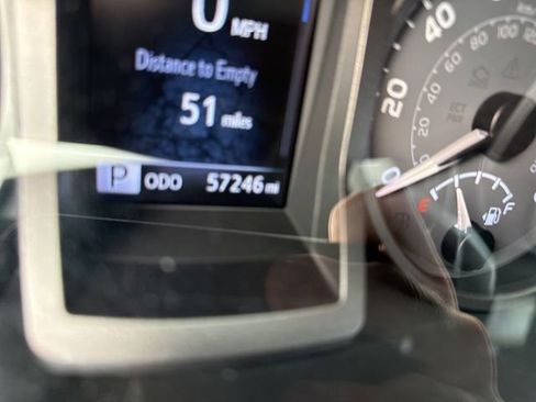 Used 2021 Toyota Tacoma TRD Off-Road image 27