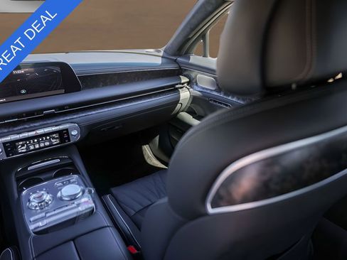Used 2025 Genesis G90 3.5T AWD/4WD image 29