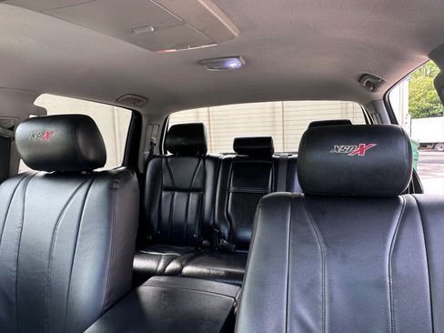 Used 2013 Toyota Tundra 2WD CrewMax w/ SR5 Pkg image 11