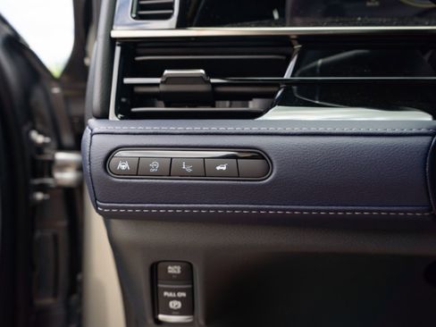 New 2026 INFINITI QX80 4WD w/ Sport Exterior Package image 16