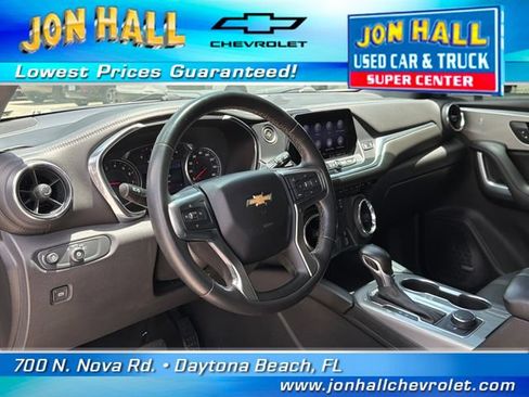 Used 2020 Chevrolet Blazer LT w/ Sound & Technology Package FWD image 20