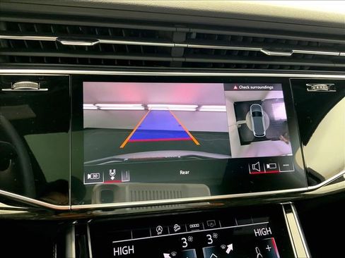 Used 2025 Audi Q7 3.0T Premium Plus w/ Premium Plus Package image 21