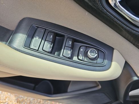 Used 2022 Subaru Legacy Premium image 20