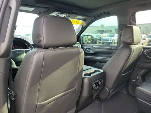 Used 2021 Chevrolet Tahoe RST w/ Luxury Package RWD image 16