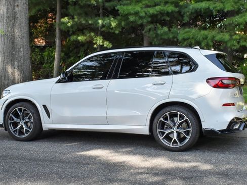 Used 2023 BMW X5 sDrive40i w/ M Sport Package RWD image 5