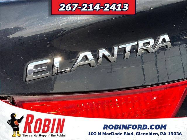 Used 2013 Hyundai Elantra GLS w/ Preferred Pkg FWD image 23