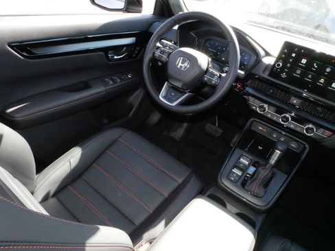 Certified 2026 Honda CR-V Sport Touring image 9