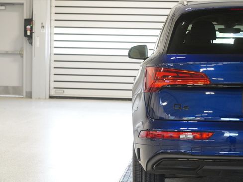 Used 2024 Audi Q5 2.0T Premium Plus w/ Premium Plus Package AWD/4WD image 9