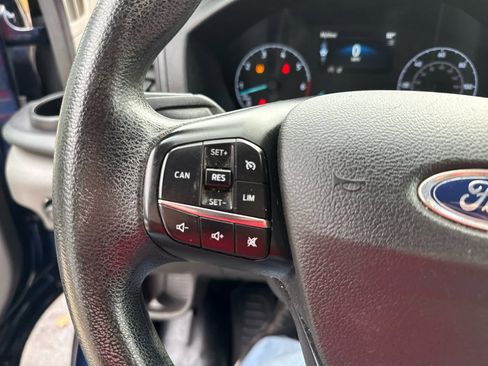 Used 2022 Ford Transit 350 DRW image 19