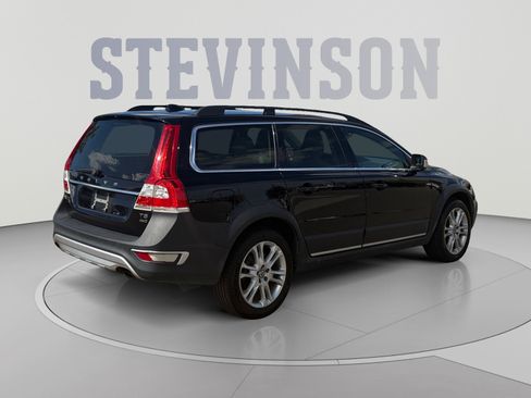Used 2016 Volvo XC70 T5 Premier w/ Protection Package AWD/4WD image 5