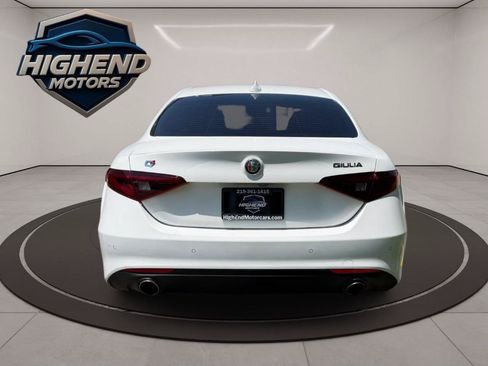Used 2021 Alfa Romeo Giulia Sprint w/ Cold Weather Package AWD/4WD image 5