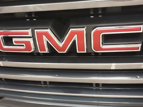 Used 2020 GMC Sierra 1500 AT4 w/ AT4 Premium Package AWD/4WD image 34