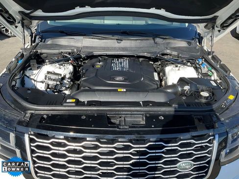 Used 2018 Land Rover Range Rover HSE image 14