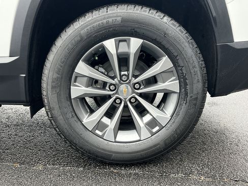 New 2026 Chevrolet Equinox LT image 39