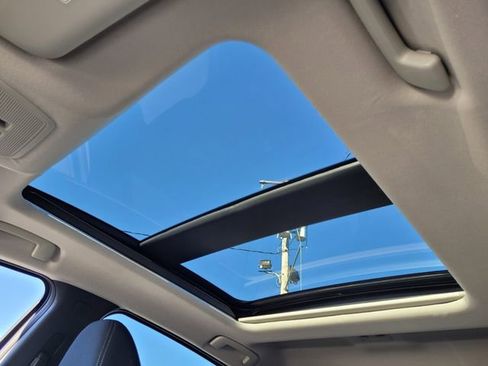 New 2026 Nissan Kicks SV w/ SV Premium Package FWD image 13