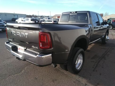New 2026 RAM 3500 Laramie w/ Towing Technology Group image 5