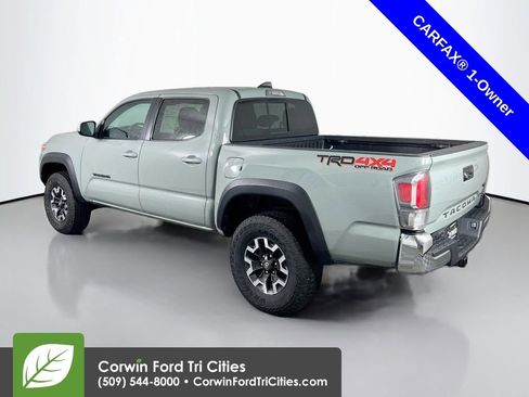 Used 2023 Toyota Tacoma TRD Off-Road w/ Black Out Package (TMS) image 11