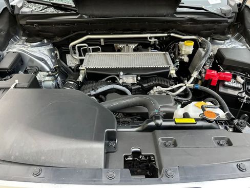 Used 2022 Subaru Ascent Limited w/ Technology Package image 9