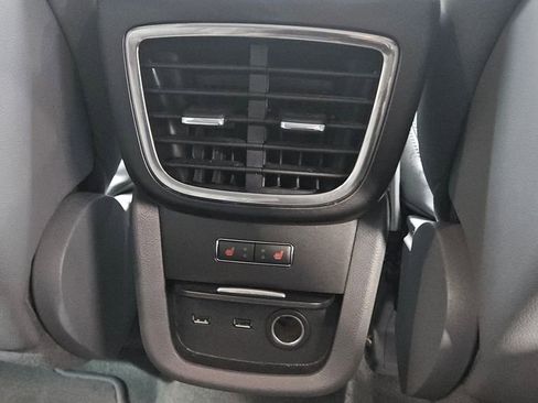 Used 2019 Lincoln Nautilus Reserve image 16