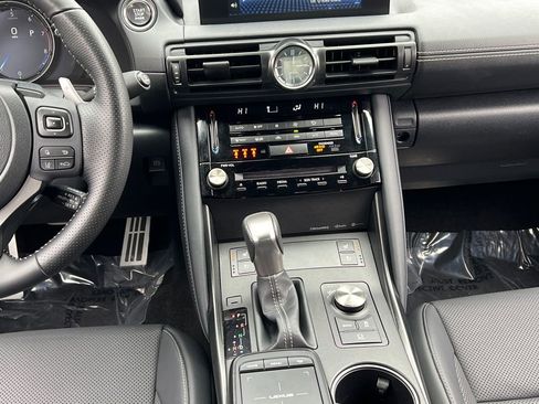 Certified 2023 Lexus IS 350 F Sport image 12