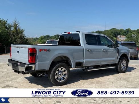 New 2026 Ford F250 Lariat w/ Lariat Premium Package AWD/4WD image 3