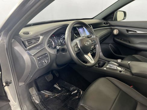 Used 2023 INFINITI QX50 Sport image 9