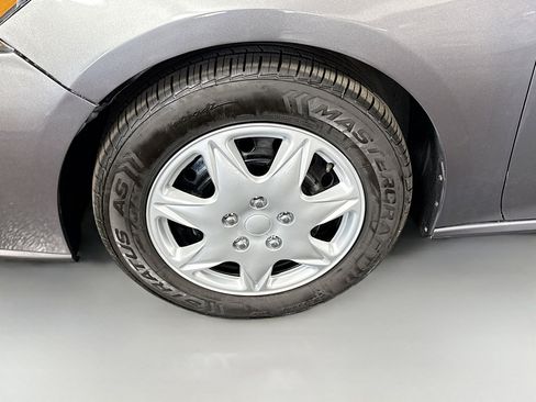 Used 2024 Nissan Altima 2.5 S FWD image 38