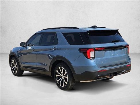 New 2026 Ford Explorer ST-Line RWD image 9