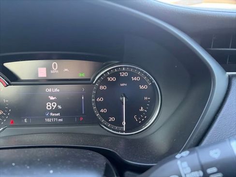 Used 2020 Cadillac XT4 Premium Luxury w/ Driver Awareness Package FWD image 8