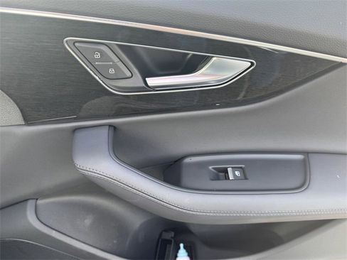 Certified 2023 Audi Q7 2.0T Premium Plus w/ Premium Plus Package image 31