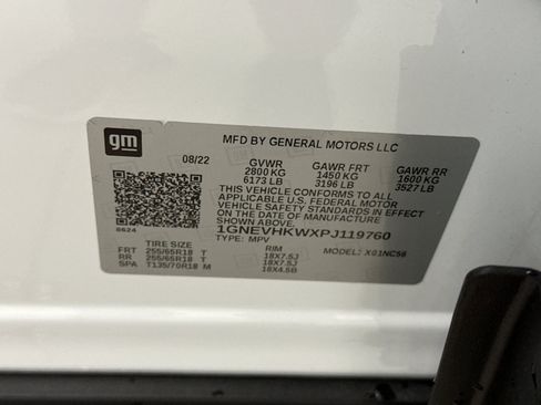 Used 2023 Chevrolet Traverse LT w/ LPO, Floor Liner Package AWD/4WD image 11
