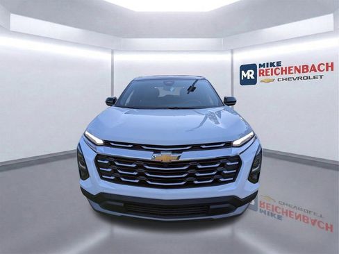 New 2026 Chevrolet Equinox LT w/ Convenience Package II image 9