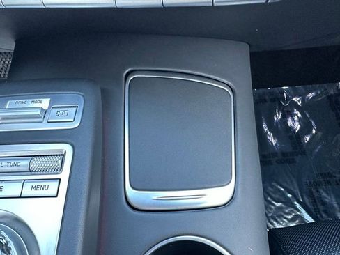 Used 2023 Genesis GV70 2.5T w/ Advanced Package image 35