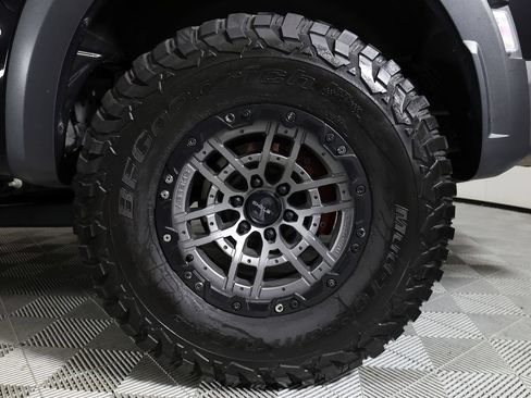 Used 2022 Ford F150 Raptor w/ Equipment Group 801A High AWD/4WD image 57