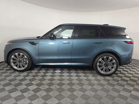 New 2026 Land Rover Range Rover Sport Dynamic SE AWD/4WD image 8