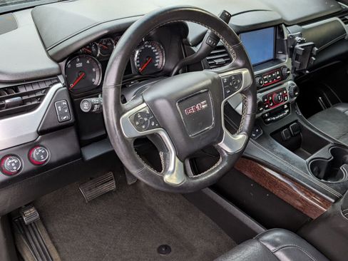 Used 2015 GMC Yukon SLT w/ Open Road Package image 4