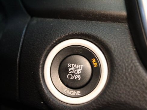 Used 2016 Chrysler 200 LX image 22