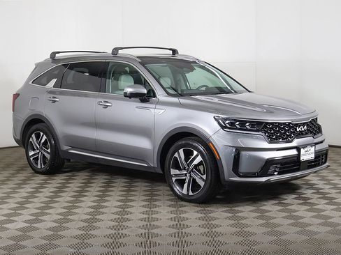 Used 2023 Kia Sorento SX Prestige AWD/4WD image 2