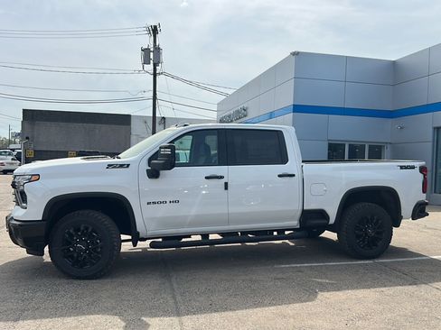 New 2026 Chevrolet Silverado 2500 LTZ w/ Trail Boss Package AWD/4WD image 7
