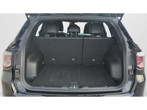 Used 2025 Jeep Compass Latitude AWD/4WD image 9