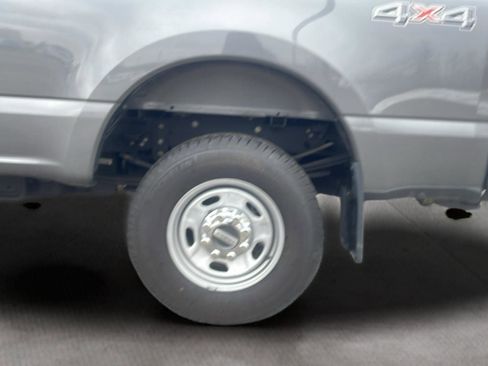 Used 2025 Ford F250 XL w/ XL Chrome Package image 23