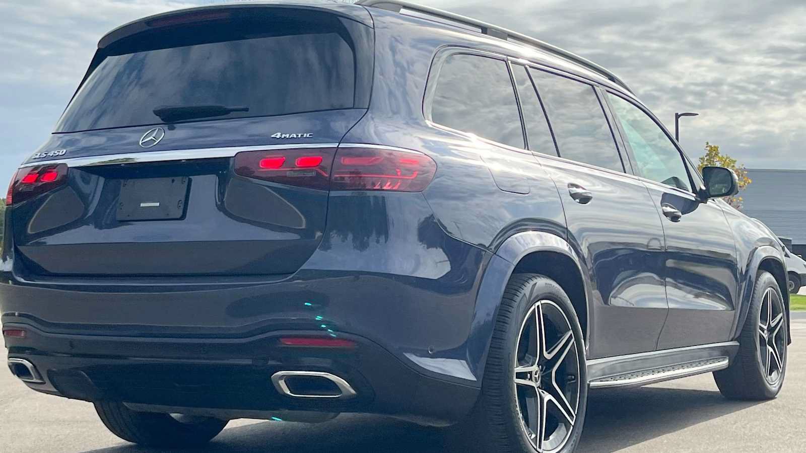 Certified 2024 Mercedes-Benz GLS 450 4MATIC image 20