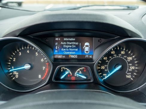 Used 2019 Ford Escape SE image 15