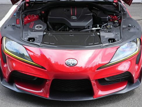 Used 2022 Toyota Supra w/ Safety & Technology Package RWD image 8