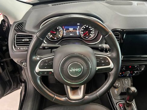 Used 2020 Jeep Compass Limited w/ Safety & Security Group AWD/4WD image 23