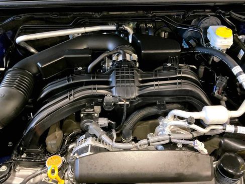 Certified 2025 Subaru Crosstrek 2.0i Premium image 31